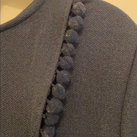 Banana Republic navy top - Picture 3 of 5